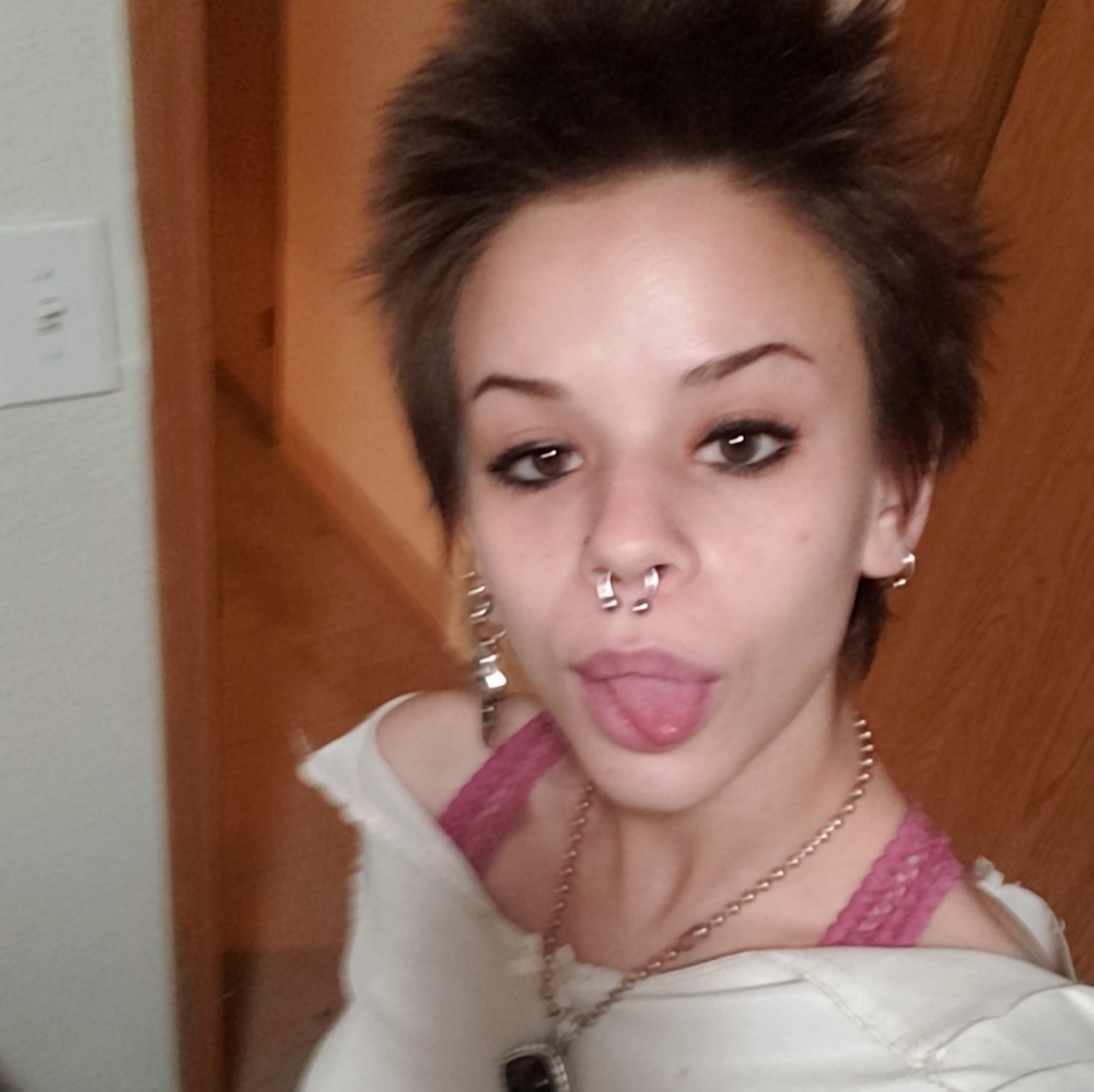 Meet your Posher, Kaleigh